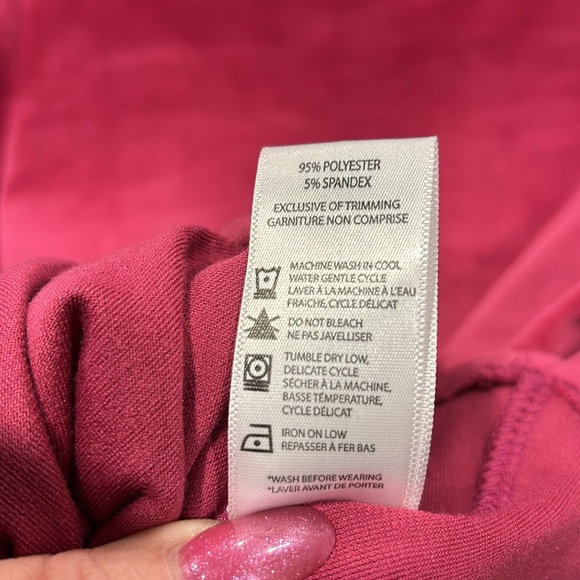 Women Polyester Spandex long sleeve top - Picture 5 of 5